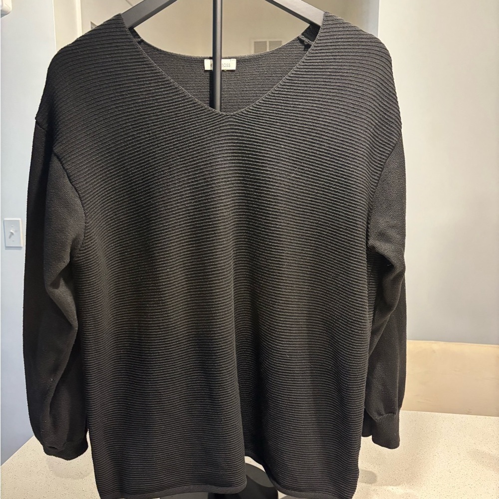 Ella Moss Black Ribbed V-Neck Sweater